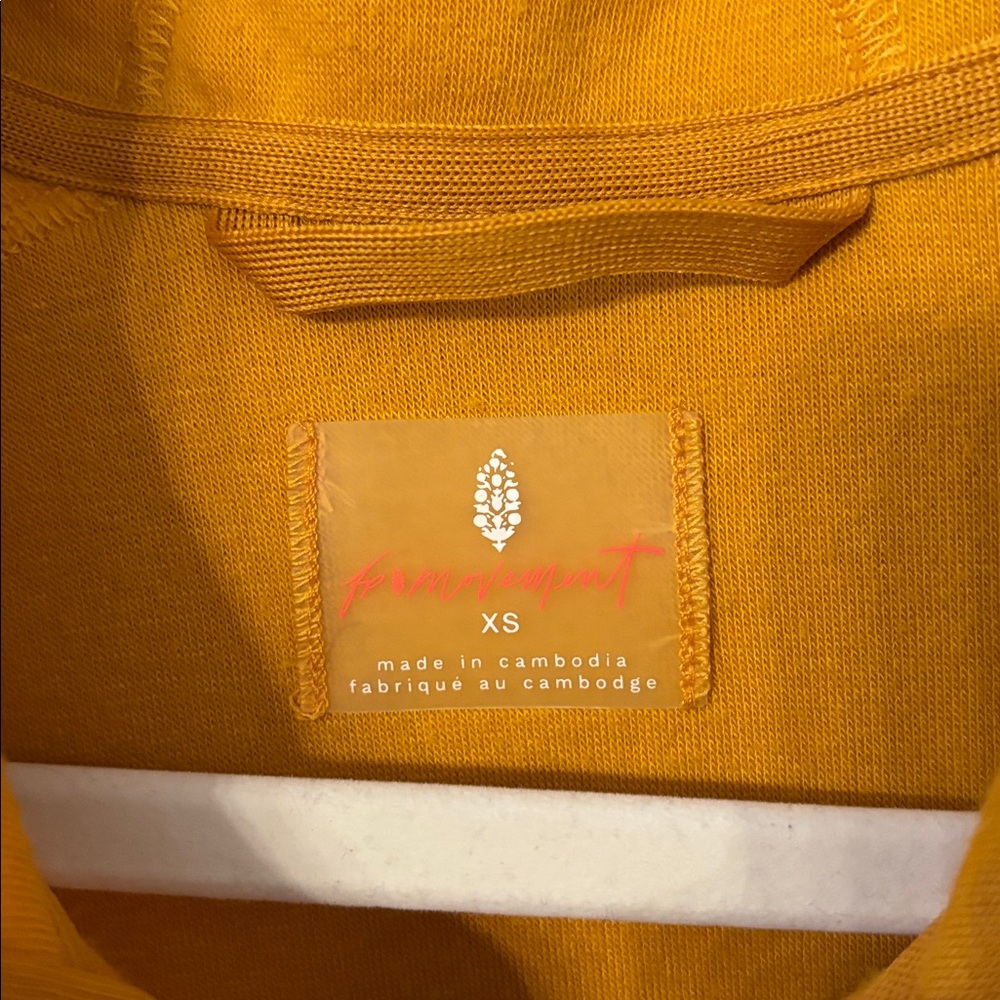 Women’s Free People Movement Yellow Cropped Fleece Vest - Picture 3 of 8